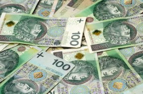 -法甲豪门与中小俱乐部的薪资差距治理方案，法甲俱乐部收入