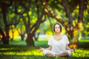 爱游戏入口-腾讯电竞赛事体系加强数据分析应用，腾讯电竞报告